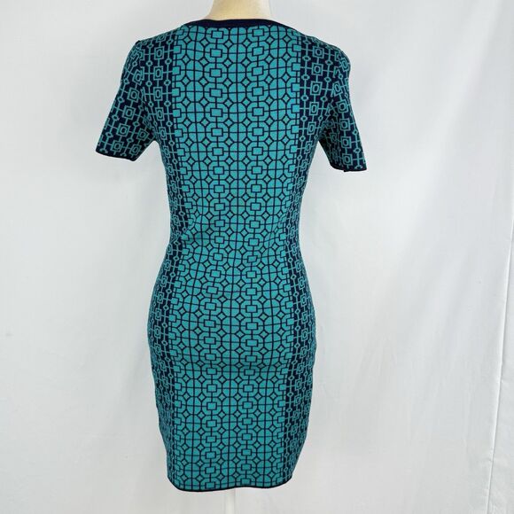 Romeo Juliet Couture Bodycon Dress Womens Size M Short Sleeve Fitted Knit - Picture 3 of 16